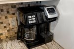 Keurig and Drip coffee pot combo